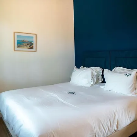 Corniche De Rocabella Hotel
