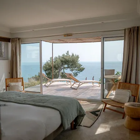 Hotel Corniche De Rocabella Le Pradet