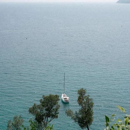 Corniche De Rocabella Hotel
